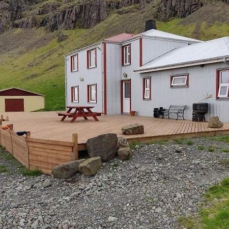 Guesthouse Stekkatún Skálafell Eksteriør billede